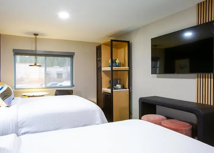 Voco By Ihg 3*
