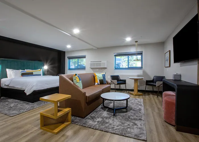 Hotel Voco By Ihg 3*
